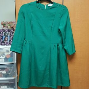 Dress size L (Asian size)