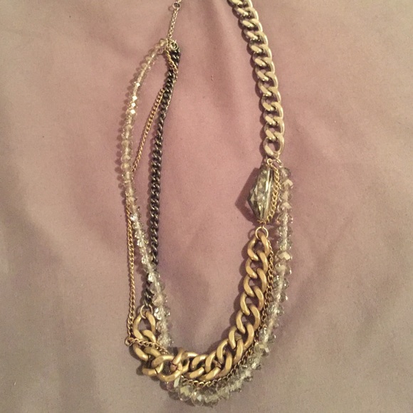 Mixed metals trendy necklace