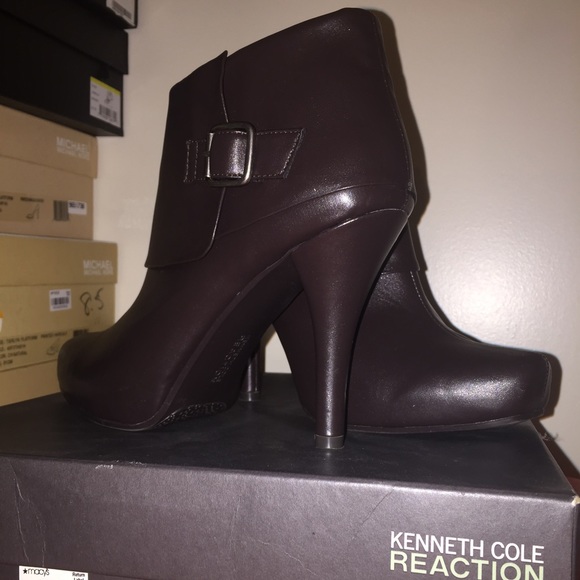 Kenneth cole ankle booties