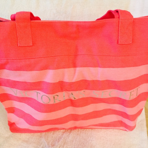 Victoria"s Secret Totes - Picture 2 of 4