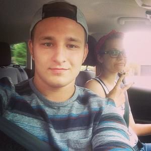 Meet your Posher, Tony