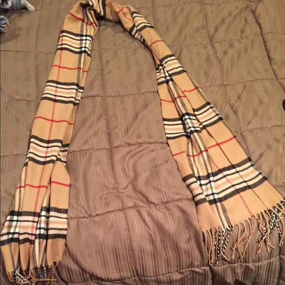Burberry scarf