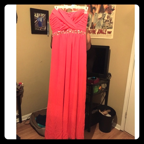 Pink Prom Dress!!