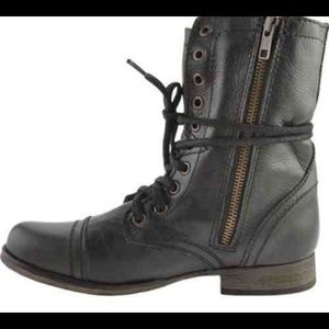 Black Steve Madden Troopa Combat Boots