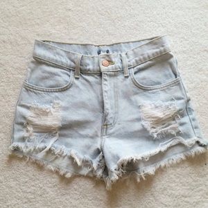 Brandy Melville high waisted shorts