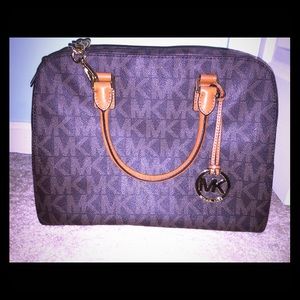 MK BROWN SIGNATURE