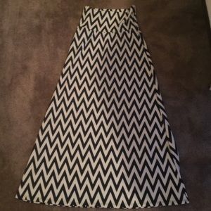 Black and white stripe skirt