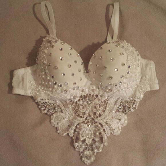White rave bra