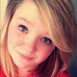 Meet your Posher, Abbey