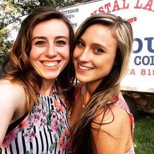 Meet your Posher, Chloe