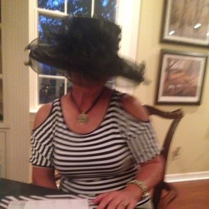 Meet your Posher, Liz