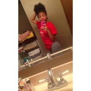 Meet your Posher, Addison