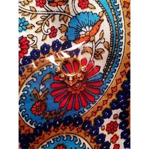 🌙NWT Embellished Faux Septum Ring🌙