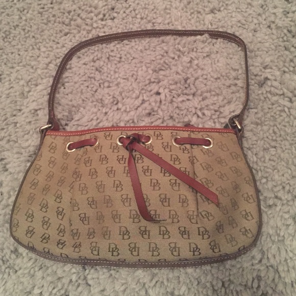 Dooney and Bourke small shoulder bag *never used *