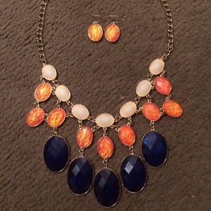 Charming Charlie Chunky necklace