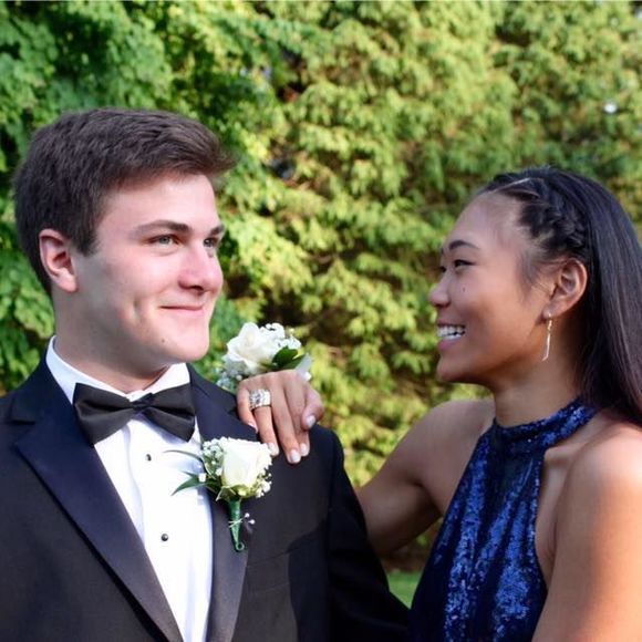 Meet your Posher, Cate - Picture 1 of 1