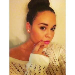 Meet your Posher, Daniela