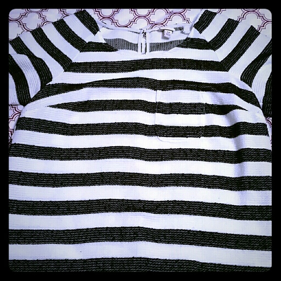 🎉SOLD🎉 Textured Striped Top