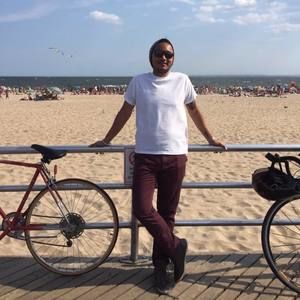 Meet your Posher, Earl justin