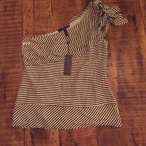 BCBG Black&White striped one shoulder top