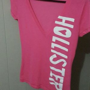 Hollister v-neck tshirt