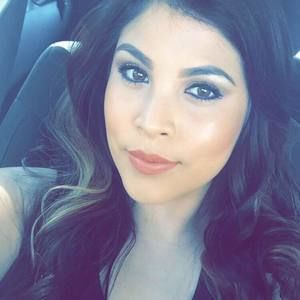 Meet your Posher, Melany