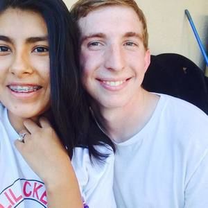 Meet your Posher, Yajaira