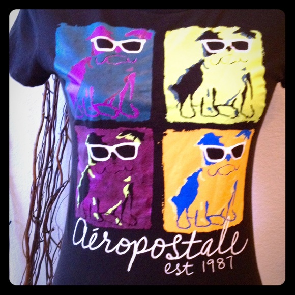 Aeropostale Tops - Cool dog t-shirt