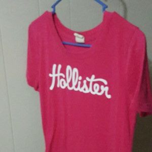 Hollister tshirt