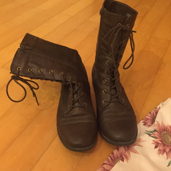 Vintage dress with boots/sandals - Picture 2 of 3