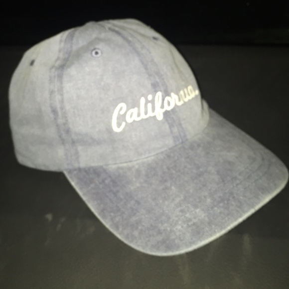 Brandy Melville hat
