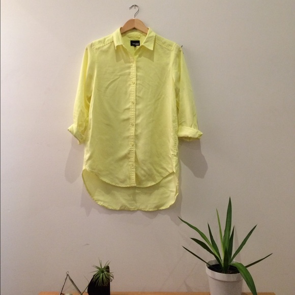 Aritzia Wilfred Free Button Up