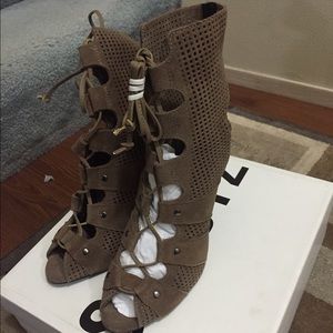 Made in Brazil Suede Pericia Sandal