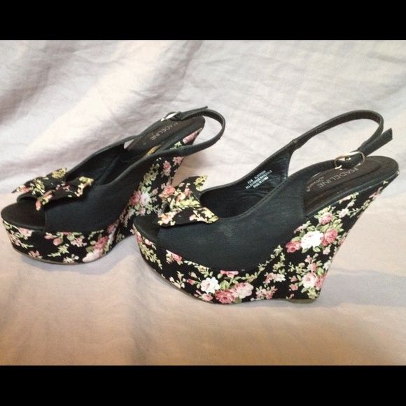 Madeline Stuart platform heels. - Picture 3 of 4