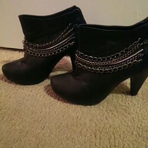 Black Chained booties