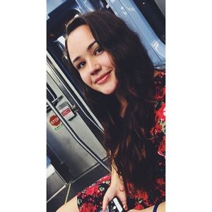 Meet your Posher, Jessica