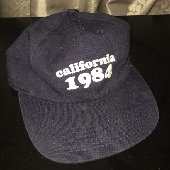 Brandy Melville hat