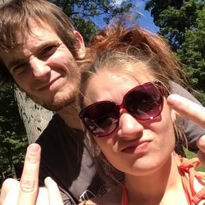 Meet your Posher, Courtney