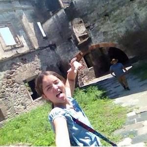 Meet your Posher, Torres