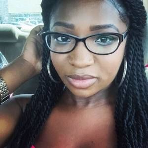 Meet your Posher, Kendra