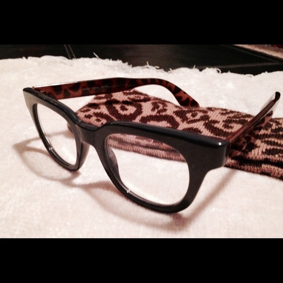 Dark grey frame & cheetah print clear glasses
