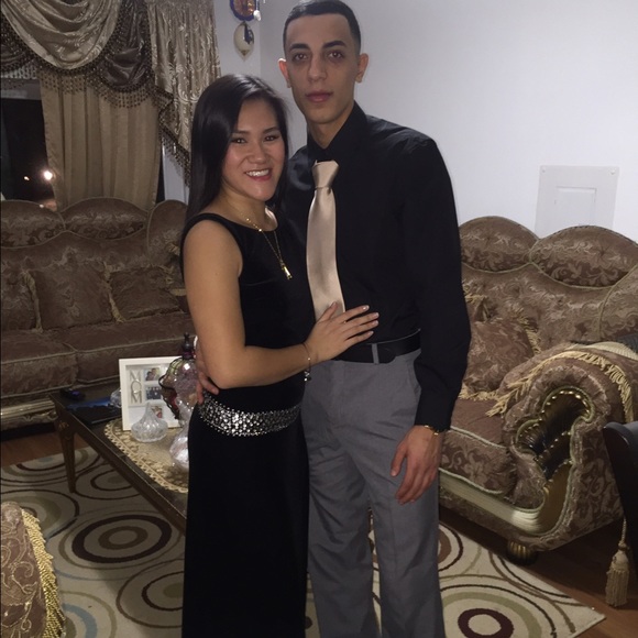 Meet your Posher, Jennifer - Picture 1 of 4