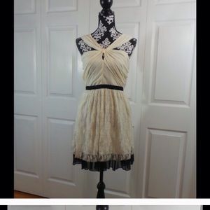 New stunning STRECHY Dress this is brand New