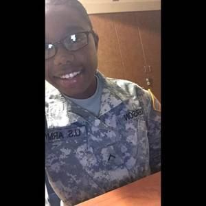 Meet your Posher, Reaunna