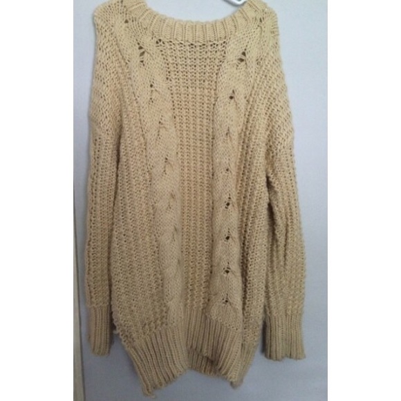 unif reverb sweater 💕