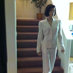 Ralph Lauren Classic Linen Suit