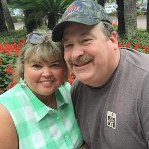 Meet your Posher, Deborah