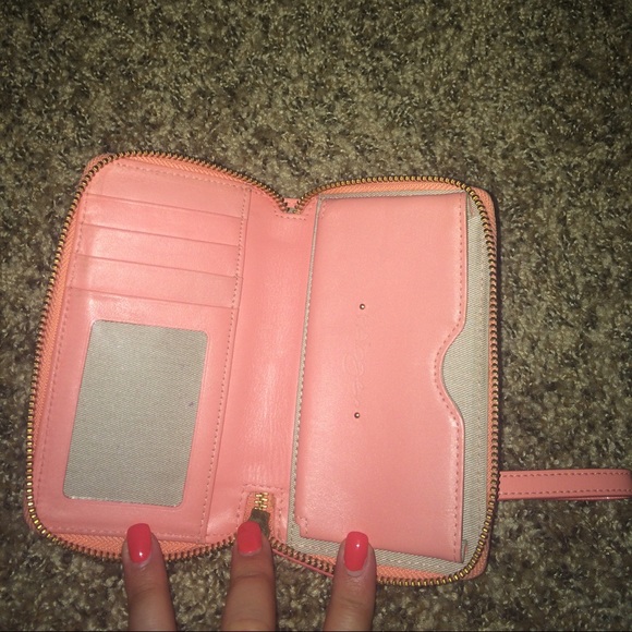 Wristlet - Picture 2 of 3