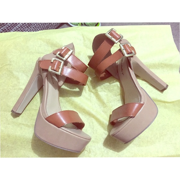 Strap heels