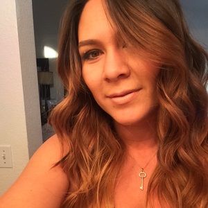 Meet your Posher, Melissa
